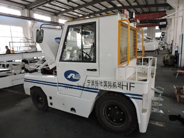 Chine Tracteur de remorquage d'aéroport de puissance élevée, fourchette de Linde de traction subite de l'équipement deux de soutien au sol fournisseur