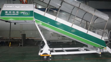 Chine Non escaliers d'embarquement de passager de glissement, CE d'échelle d'étape d'avions approuvé fournisseur