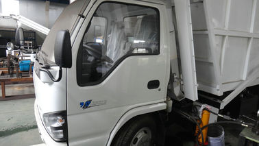 Chine Camion d'enlèvement des ordures d'aviation 12 - opération facile de volume du conteneur 15 M3 fournisseur